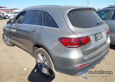 2021 Mercedes-Benz Glc 300 Suv z USA, uszkodzony, nr VIN W1N0G8DB3MF997710